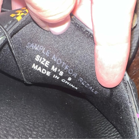 COPY - Vans men’s slides sandals - Picture 6 of 6